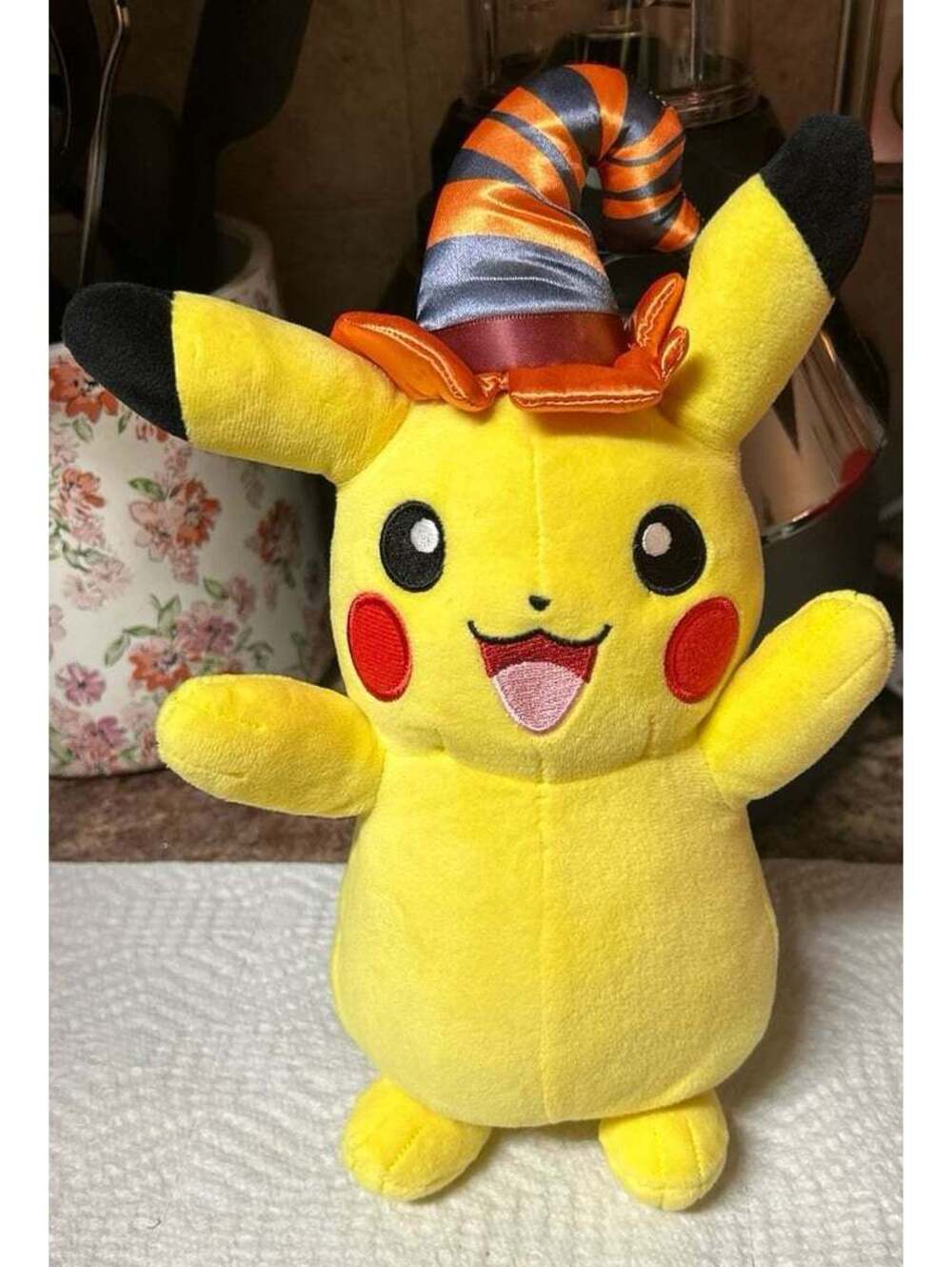 Pokemon Pikachu Halloween Witch Hat Plush Jazwares 2024 New Without Tags